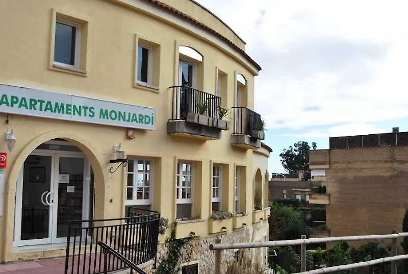Apartment Apartaments Ar Enjoy Monjardi Lloret de Mar