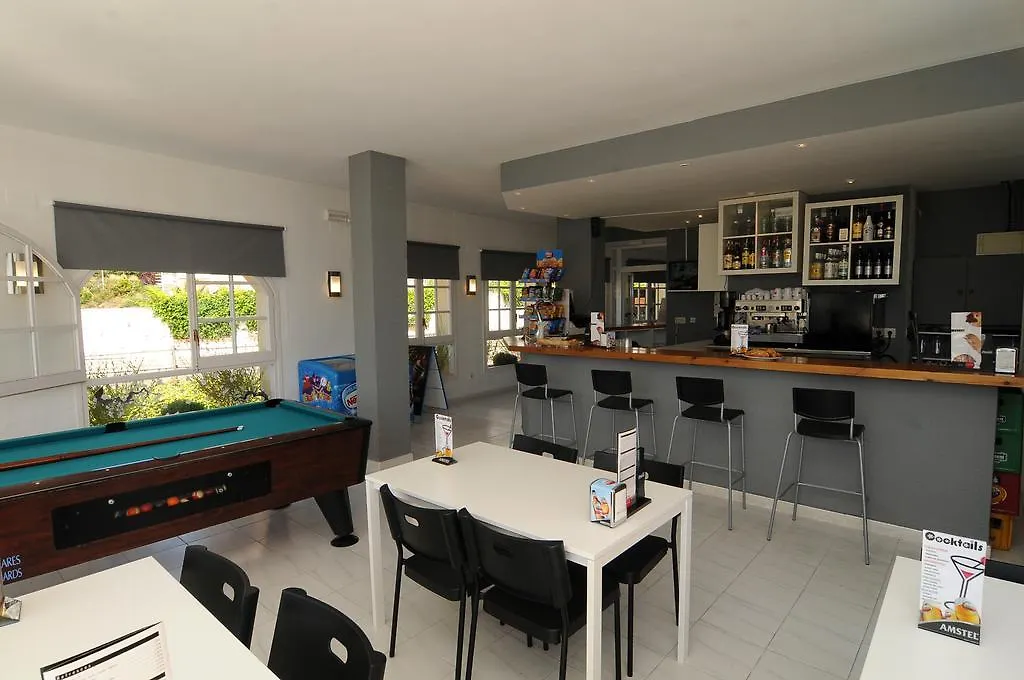 Apartaments Ar Enjoy Monjardi Lloret de Mar 0*,